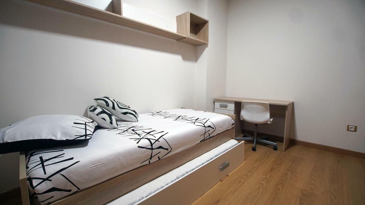 Apartamento Con Garaje, El Barco Толедо Екстериор снимка